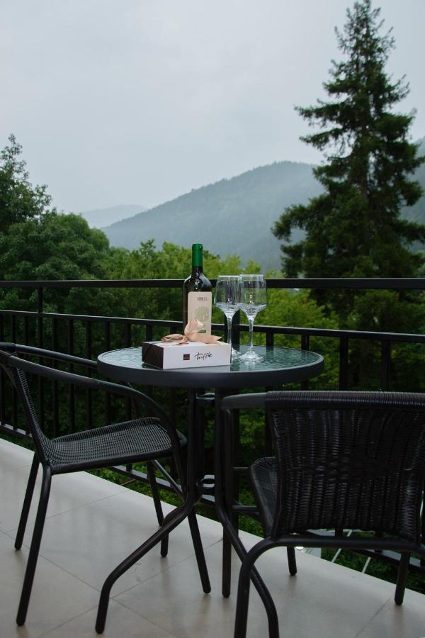 Likani Home Borjomi ภายนอก รูปภาพ