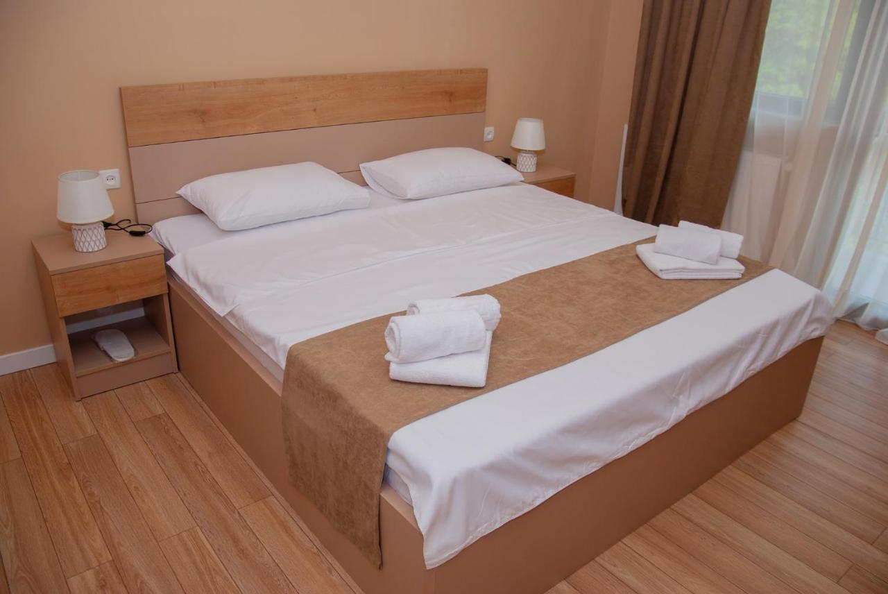 Likani Home Borjomi ภายนอก รูปภาพ