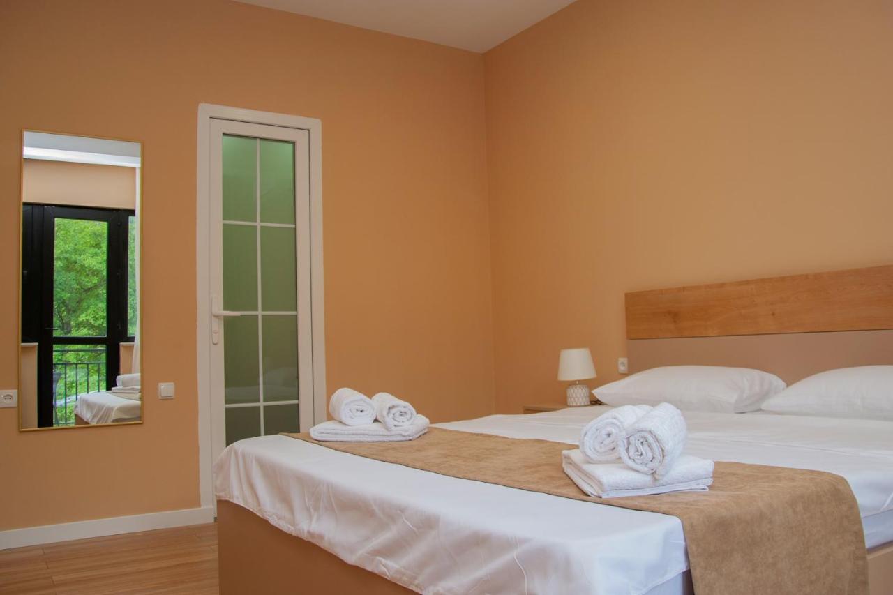 Likani Home Borjomi ภายนอก รูปภาพ