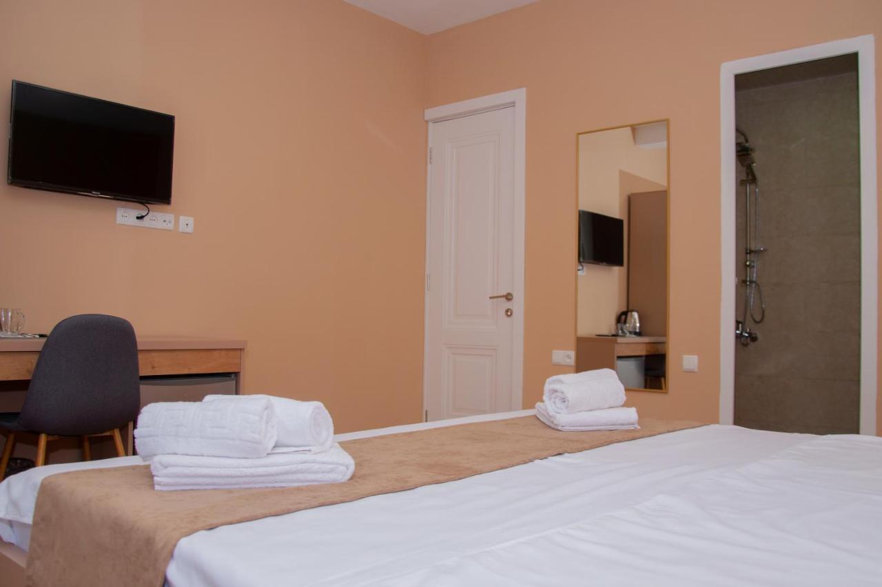 Likani Home Borjomi ภายนอก รูปภาพ