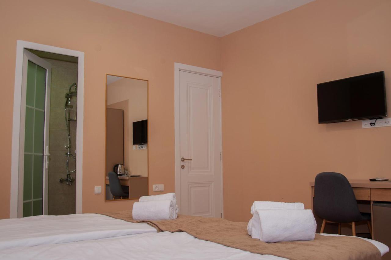 Likani Home Borjomi ภายนอก รูปภาพ