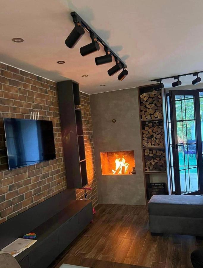 Likani Home Borjomi ภายนอก รูปภาพ
