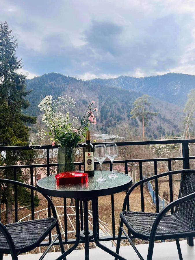 Likani Home Borjomi ภายนอก รูปภาพ